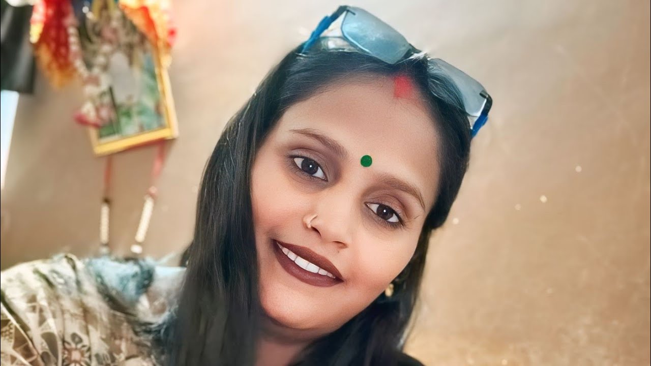 Yadav Sunita is live!