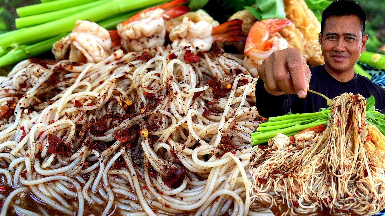 ขนมจีนซาวน้ำปลาร้านัวๆแช่บๆเด้อครับ