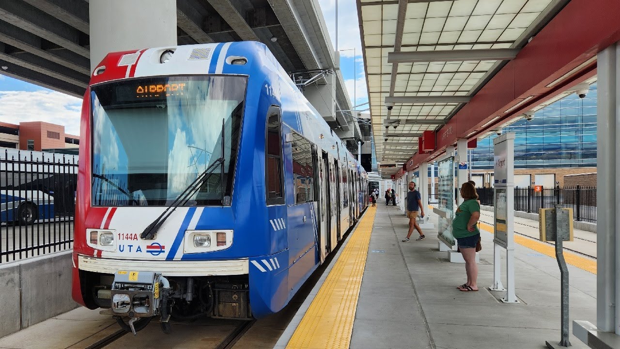 [4K] – Full Ride – Salt Lake City's UTA TRAX Green Line – Southbound – Airport – West Valley Central
