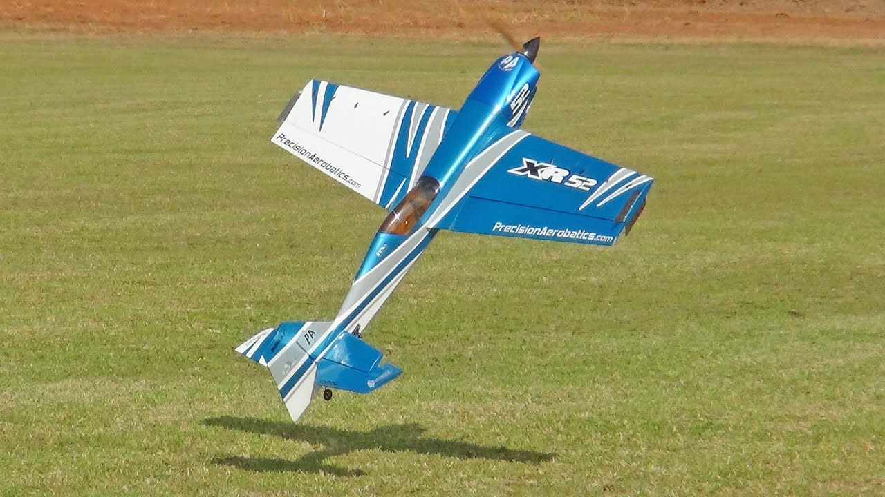 XR-52 perfect balance between precision flying and 3D aerobatics