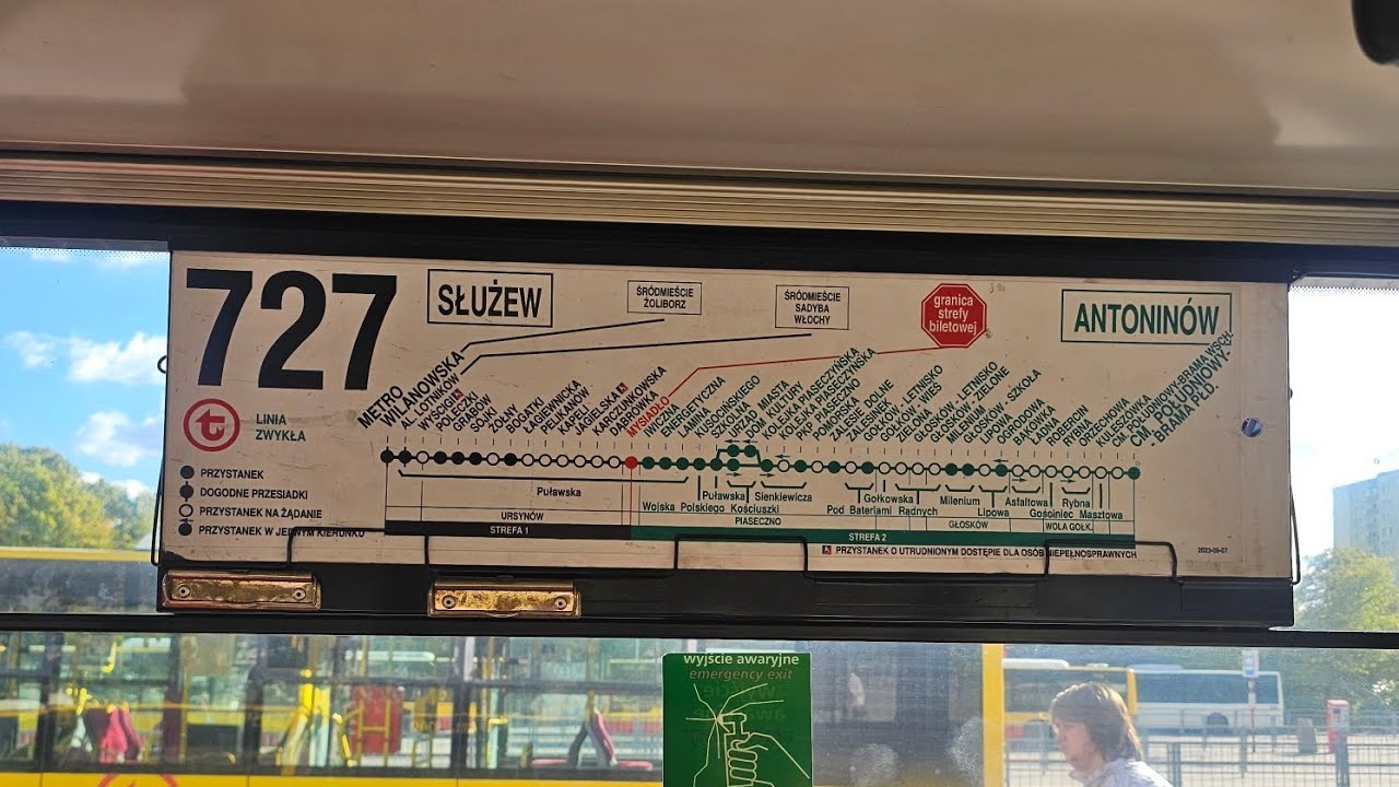 Warszawa linia 727 kier. Antonimów Cmentarz Południowy Brama Południowa Solaris Urbino 18 III #8302