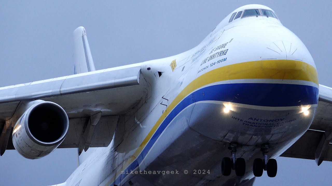 [4K] The mighty Antonov AN-124 lands in Barcelona-El Prat