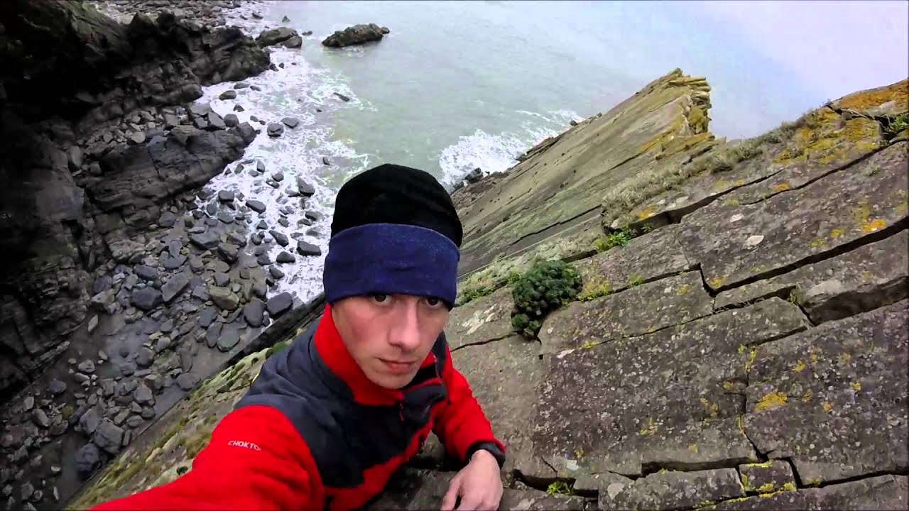 Solo Climbing, Baggy Point, North Devon