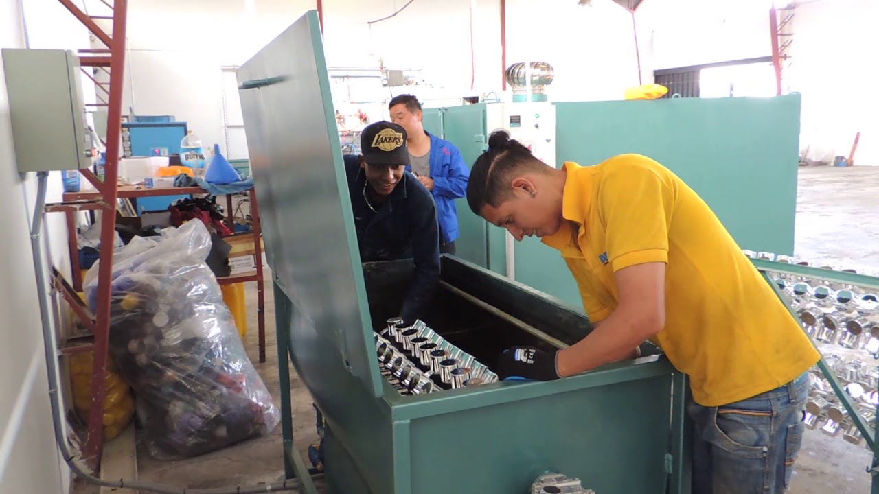 Vacuum Plastic Metallizing Process Step 6- Vacuum Topcoat and Uniforming Machine
