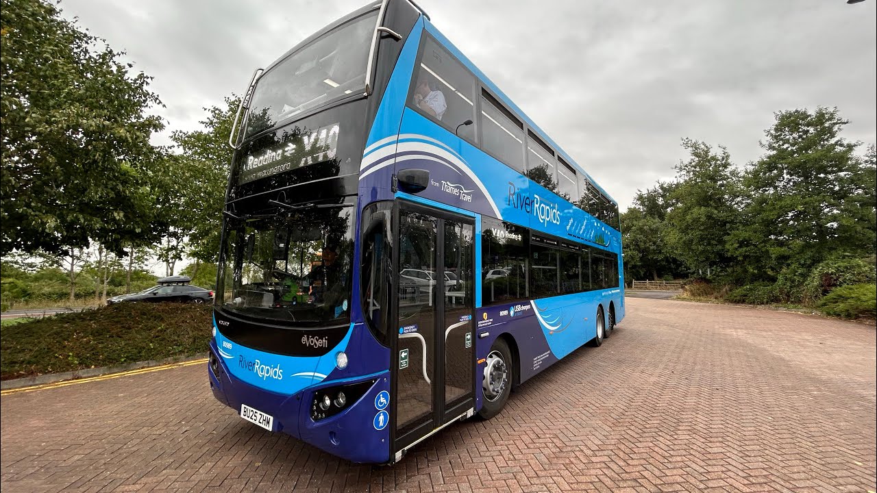 First Day | 80989 BU25 ZHM | Volvo B8L MCV Evoseti | X40 River Rapids | zf/€6