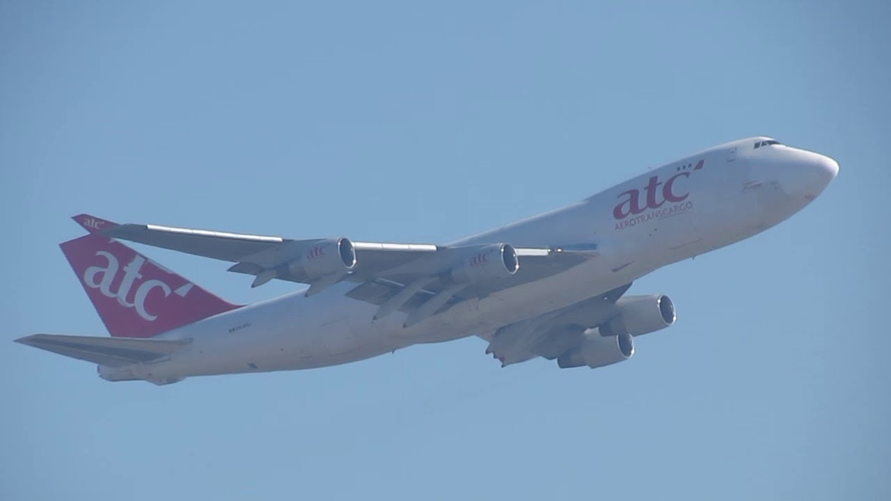 RAR&Iacute;SSIMO 747 ATC EM GRU