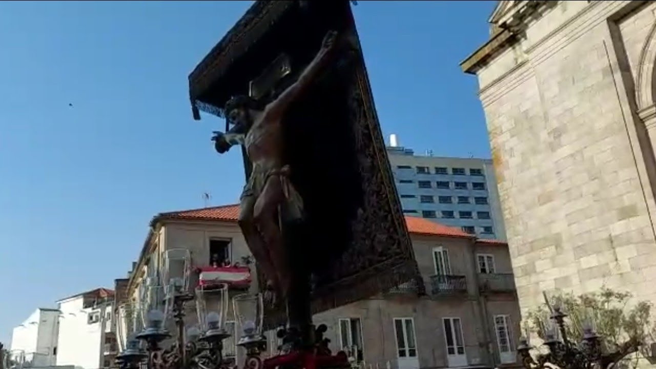 Salida procesión del Cristo de la Victoria (Vigo)