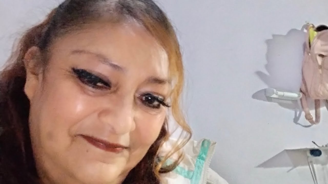 Lavando/ropa/haciendo/limpieza/en mi casa