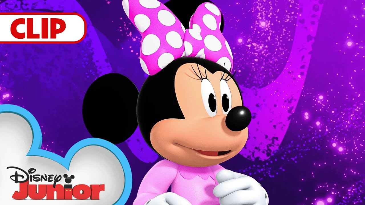 Goofy's Little Dream 💭 | Mickey Mouse Funhouse | 
