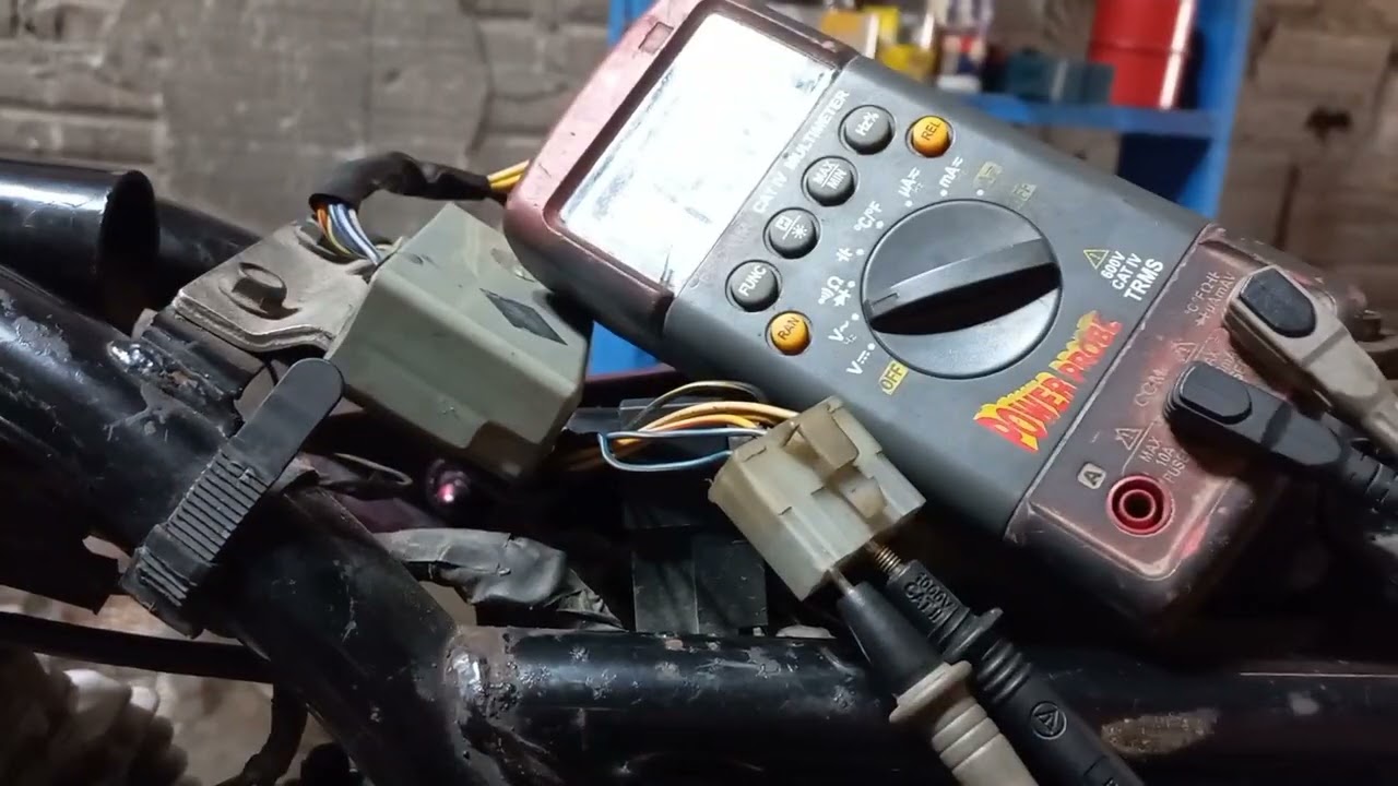 Si la Bateria de tu discover BAJAJ no Carga , es por esto!