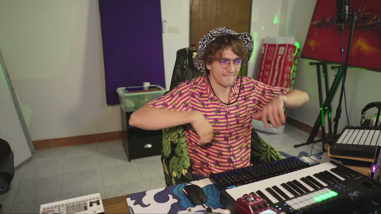 Watch Me Build a Trap Beat Step by Step!