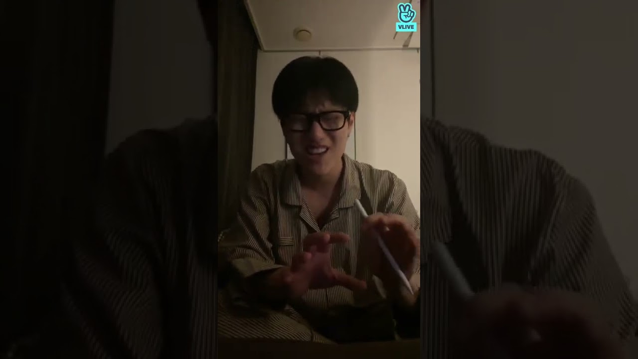220622 Woodz Cho SeungYoun Live ' ㅋㅋㅋㅋ ' | FULL HD p4