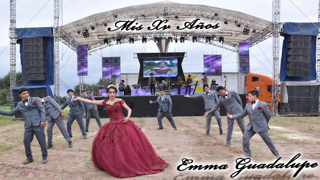 Mckallen en Mesa de Lopez Xv Años de Emma Guadalupe