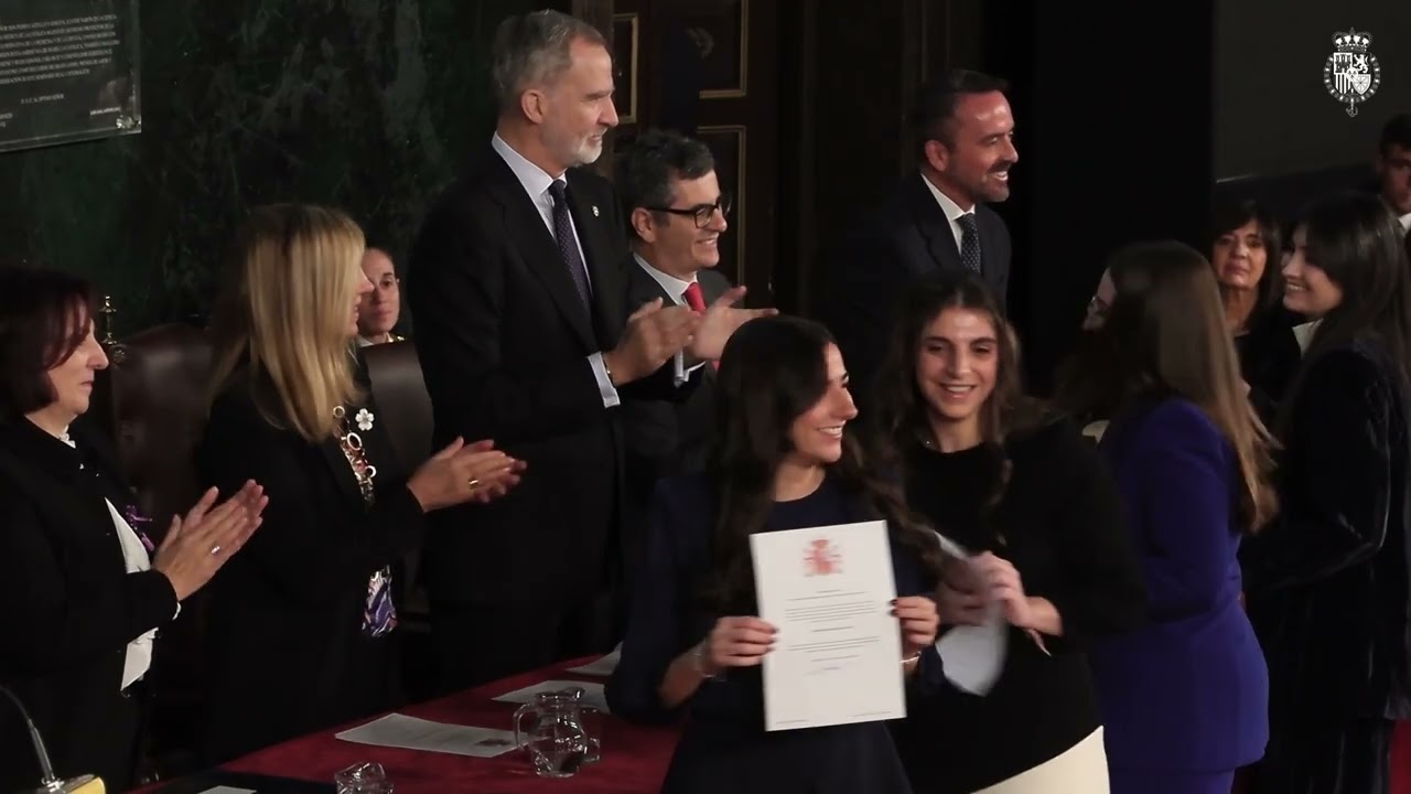 Su Majestad el Rey preside el acto de entrega de despachos a la 63ª promoción de la Carrera Fiscal