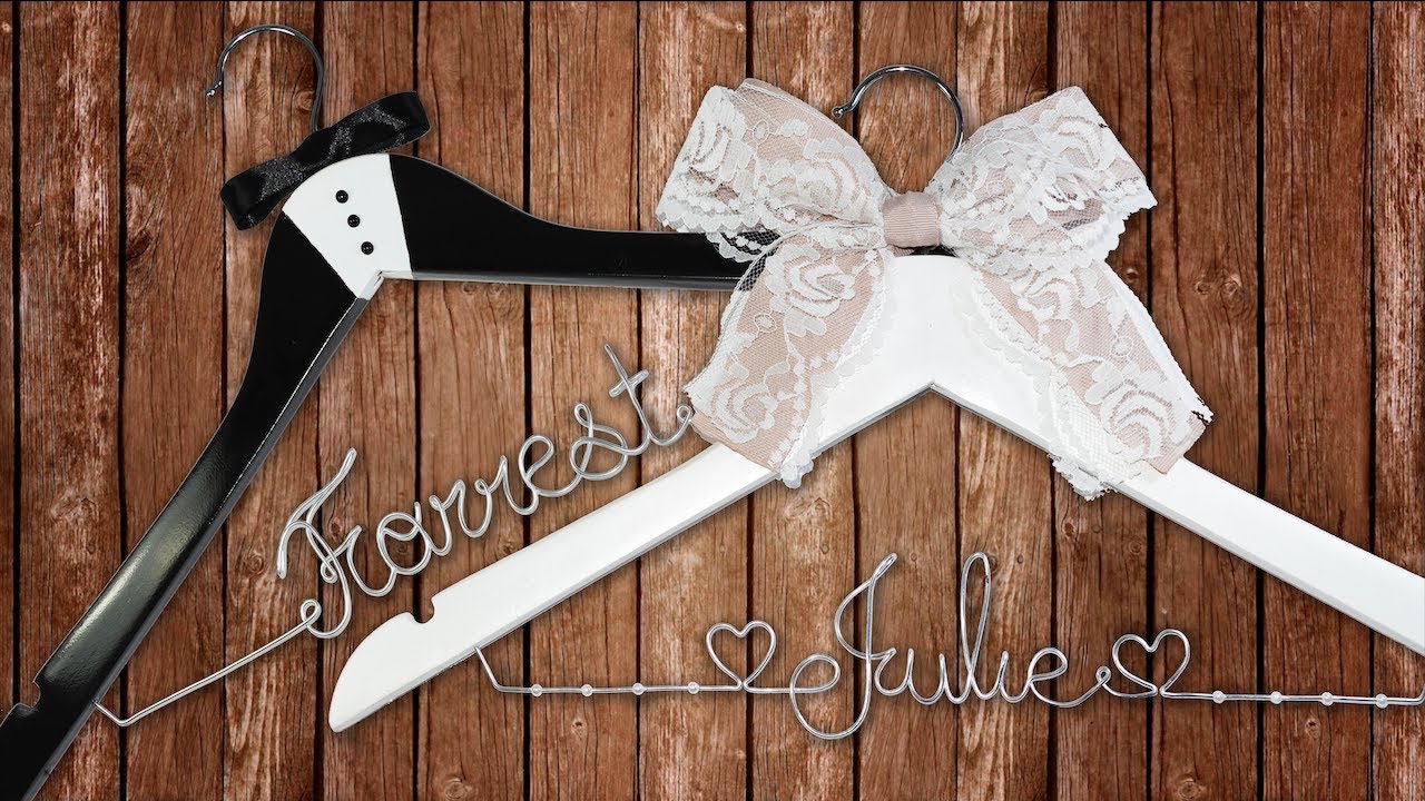 How to make DIY personalized wedding hangers | Wedding gift ideas