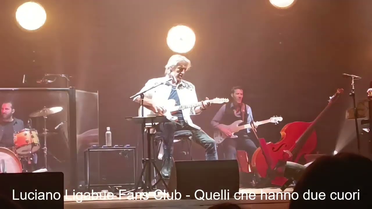Quella che non sei   Ligabue in Teatro Piacenza