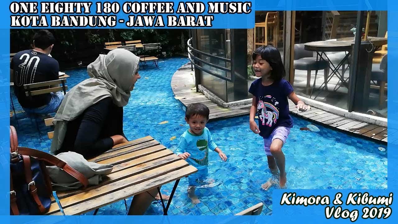 One Eighty 180 Coffee and Music. Kafe dengan Kolam gratis. Keren!! - Kota Bandung -