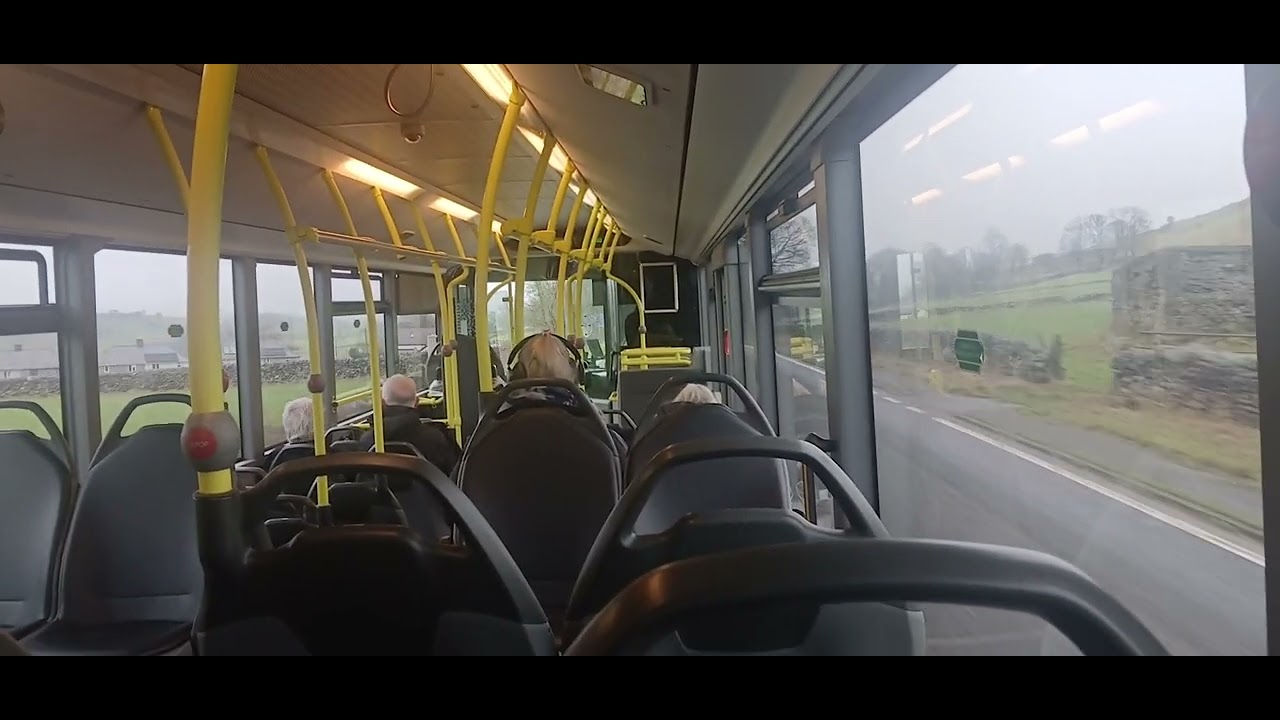 *Epic kickdowns* High Peak buses Ex palladium Mercedes-benz Citaro 0295 route TP (BJ15 AVX) 814