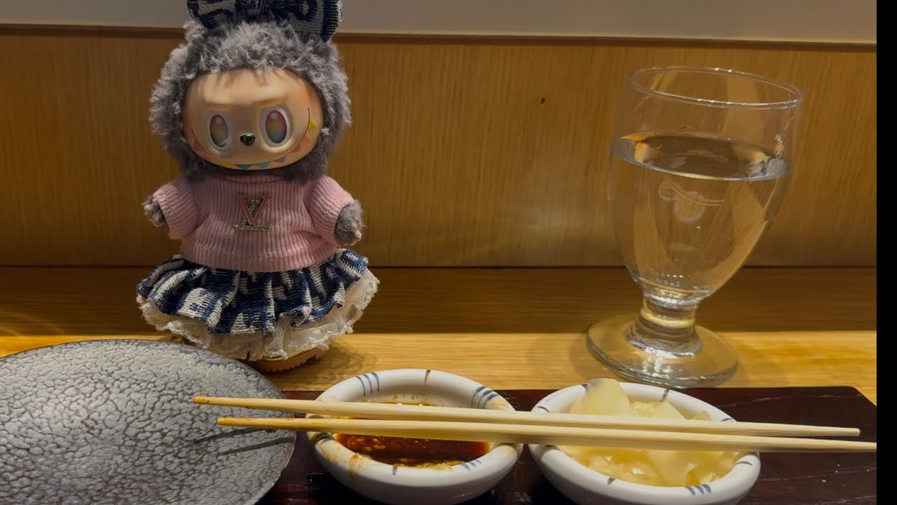 ASMR - Dinner out with Big Into Energy Secret Id - DITL - Mukbang?