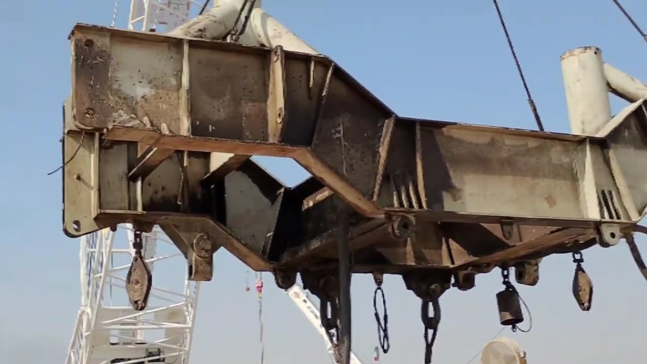 Heavy equipment lifting by crane