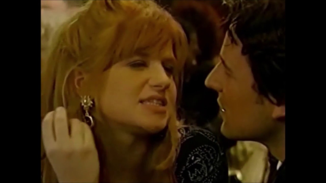 EastEnders - Bianca & Tiffany vs Sam fight (21st March 1996)