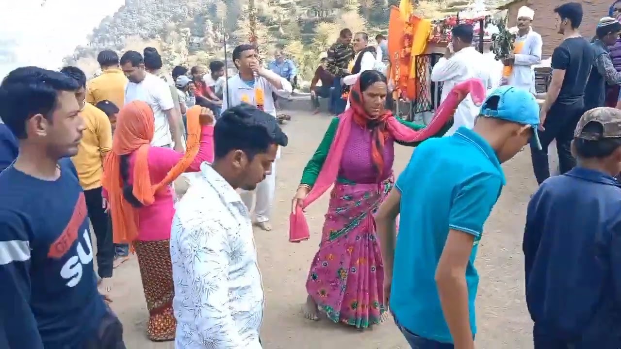 जयहो श्रीनागेन्द्र देवता धाकुडी़ देवी मण्डाण🌻🌻🥀🌺🌹🙏💐💐💐🙏🙏🙏💐