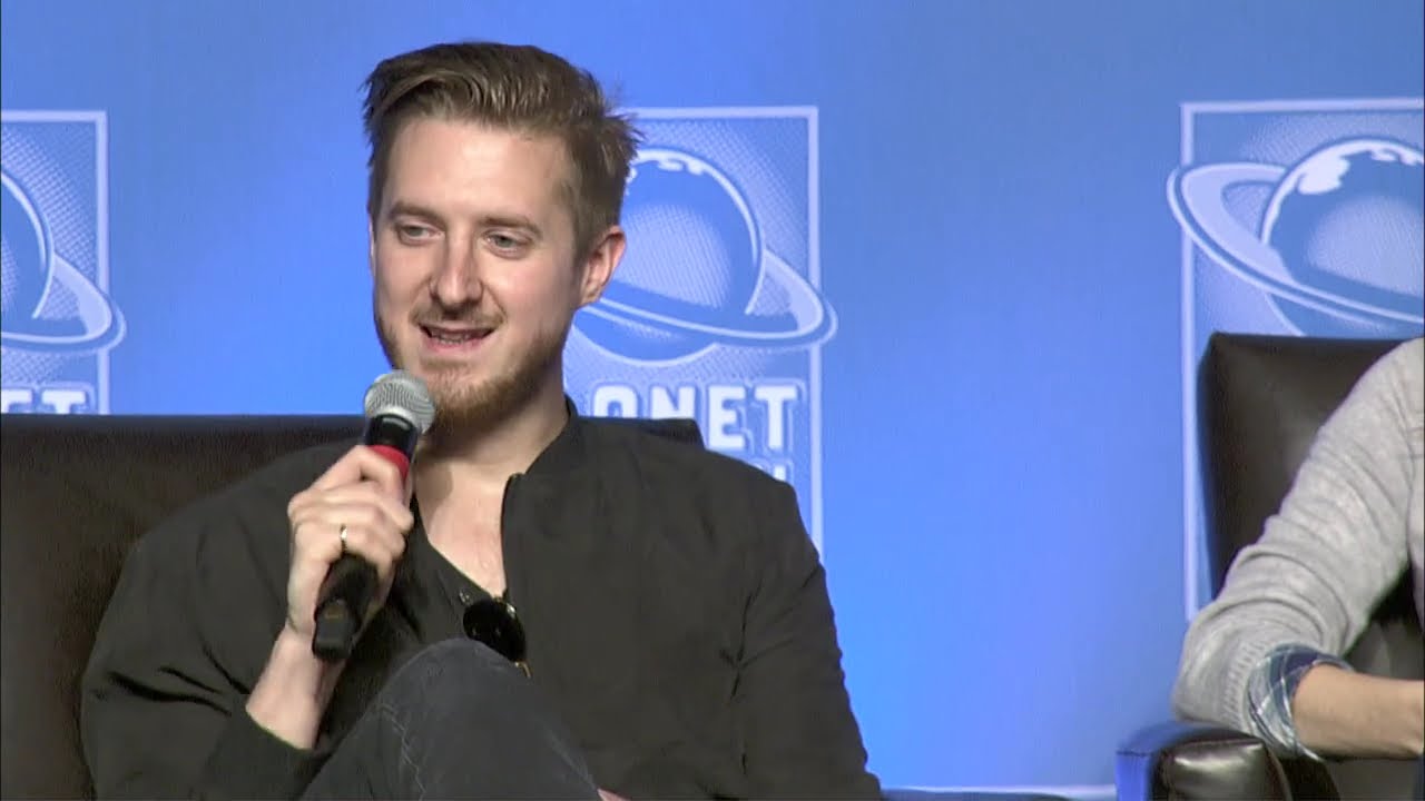 Danielle Panabaker & Arthur Darvill Panel | Planet Comicon Kansas City
