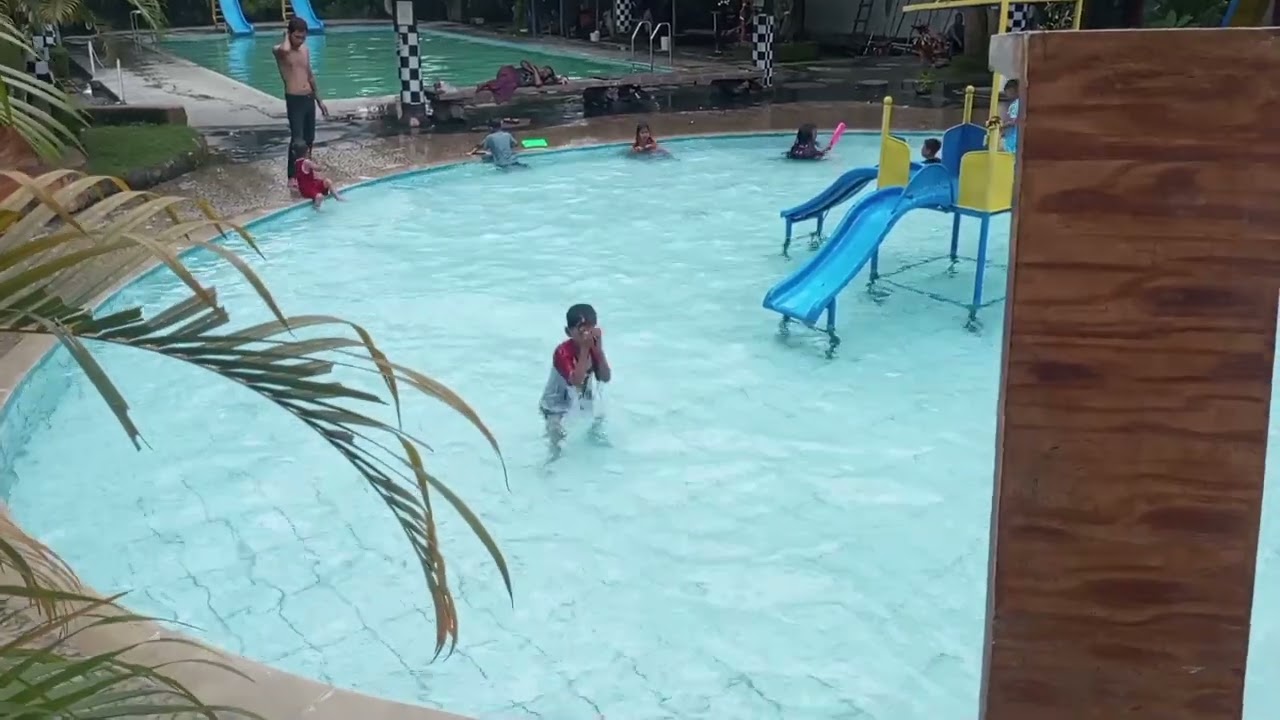 Kolam renang talok