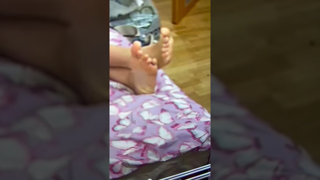 Candid Feet 2026