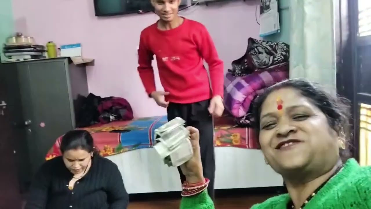 आज बनाई ममता के घर में भट्ट की चुरकनी || pahadi bhojan || pahadi culture || bimla rawat vlog