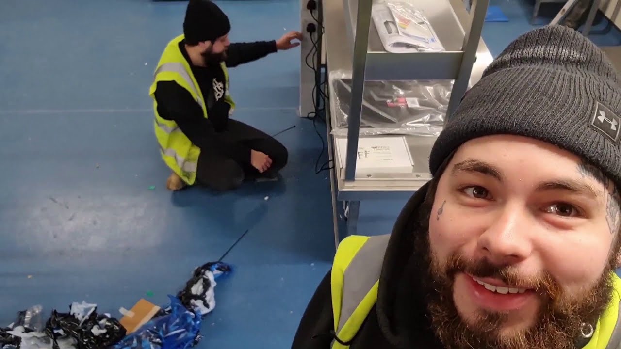 Farting at the workplace part 5
