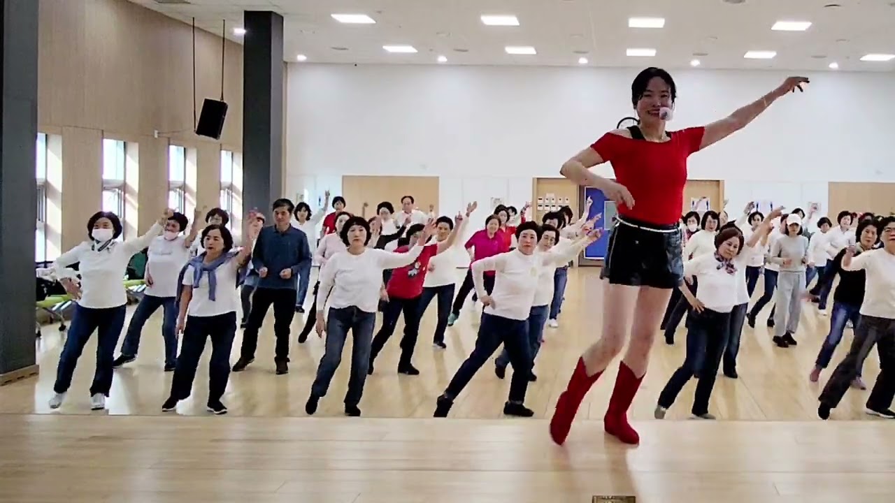 젊은 그대(The Young Man)Line Dance#고산노인복지관#강사최은희#라인댄스초급2반