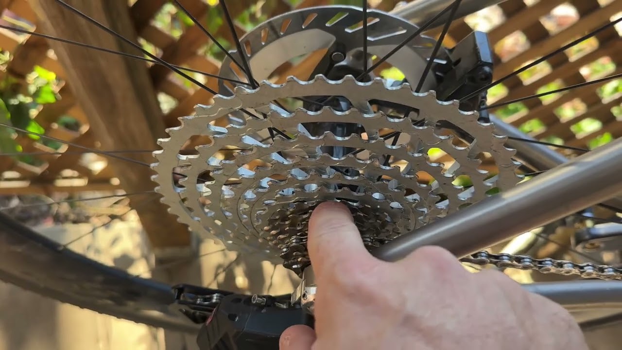 Wheeltop EDS GES gravel (Grullet) with rotor 10/52 cassette and 93mm mtb cage.