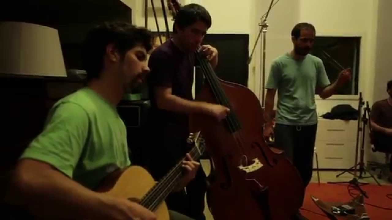 Moreno Veloso - Verso Simples
