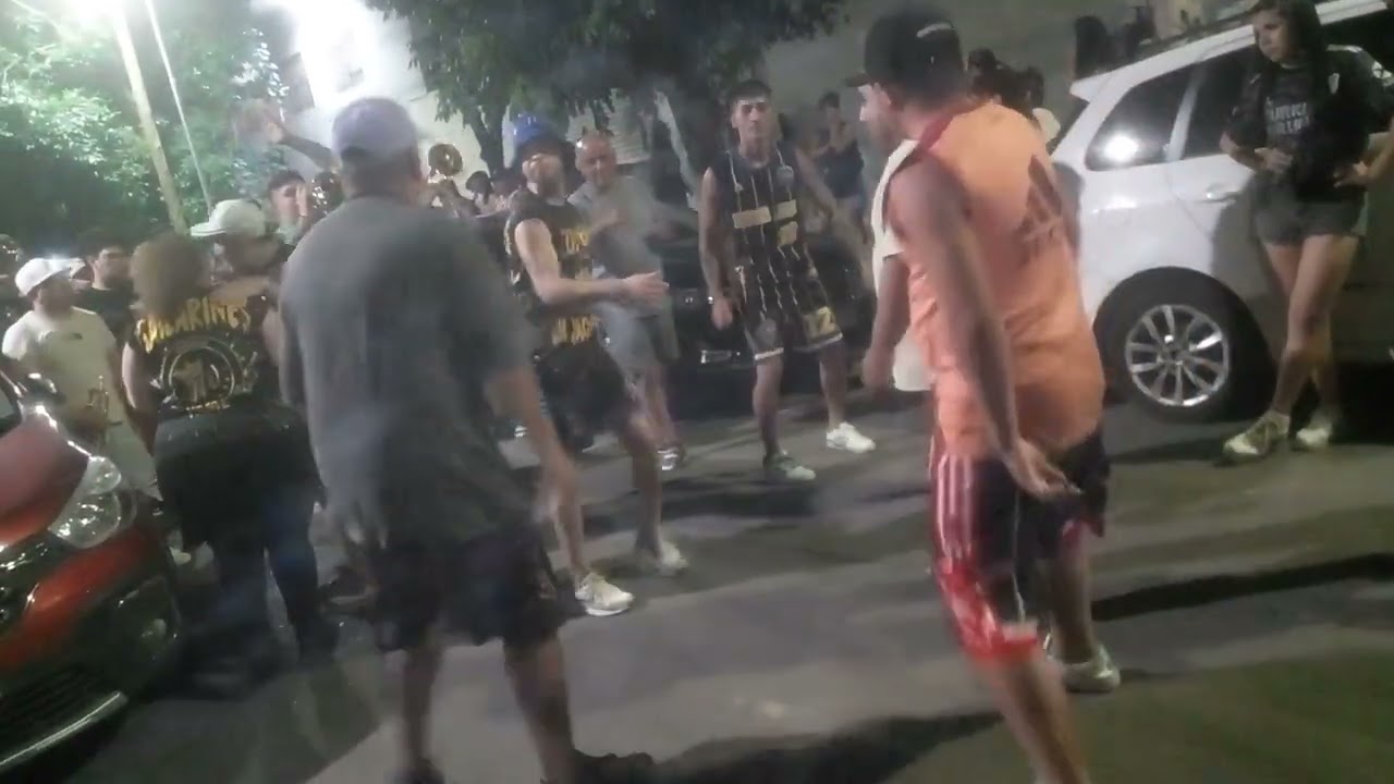 Que  sea siempre murga  y aguante los nenes en vacaciones de 💛🖤