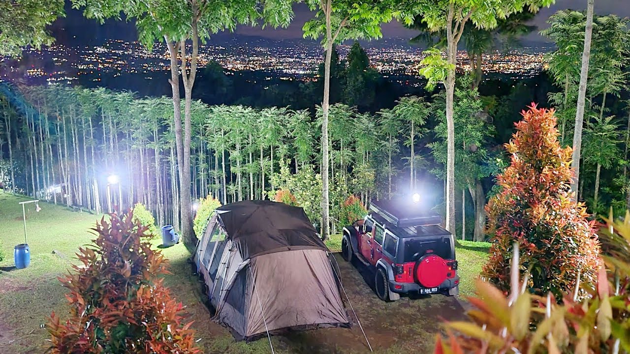 Camping Keluarga di Kampoeng Awan, Megamendung, Bogor.