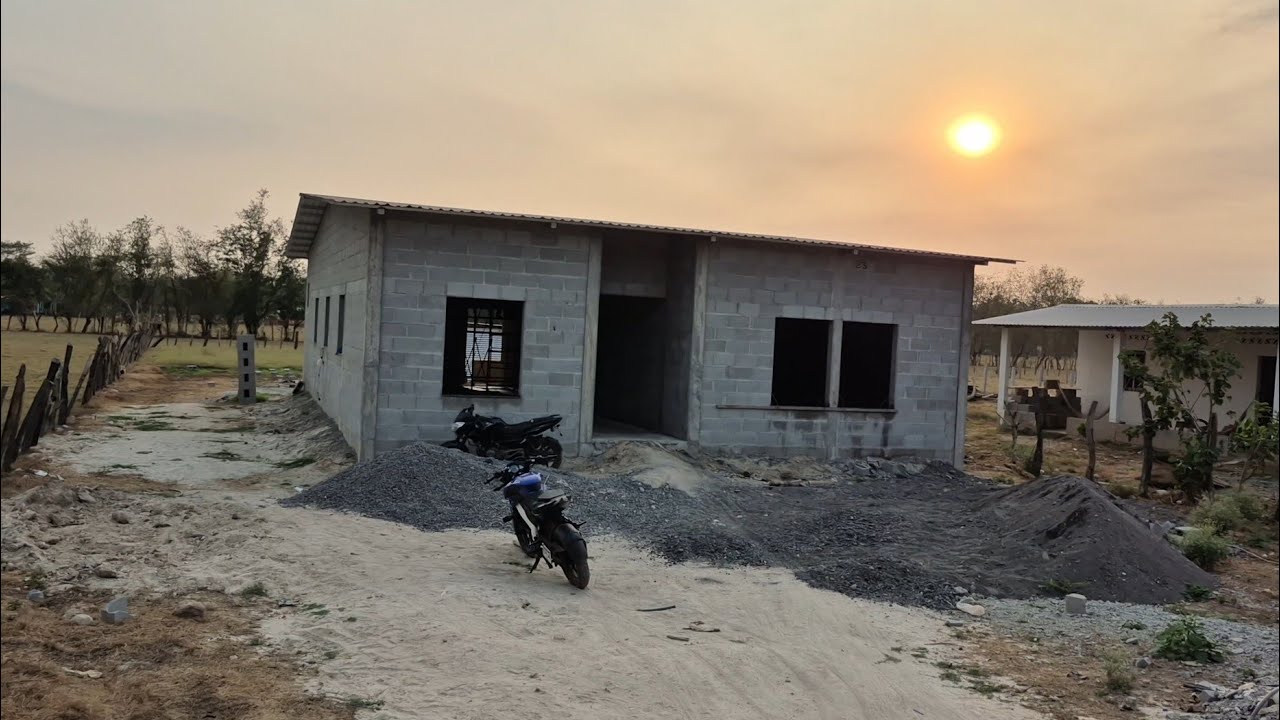 Casa repellada los hermanos de Elida trabajaron toda la noche para avanzar🏠