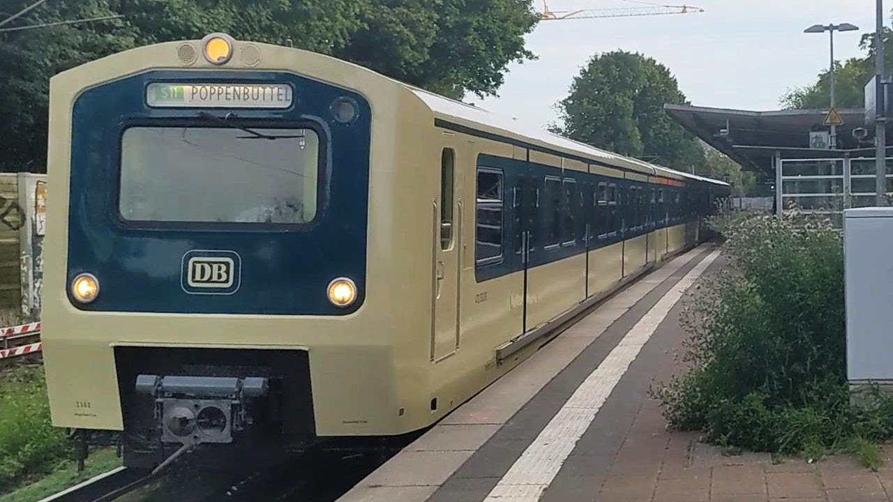 S-Bahn Hamburg / Historische S-Bahn Hamburg: Fahrten mit dem Museumszug Baureihe 472 am 1.9.2024
