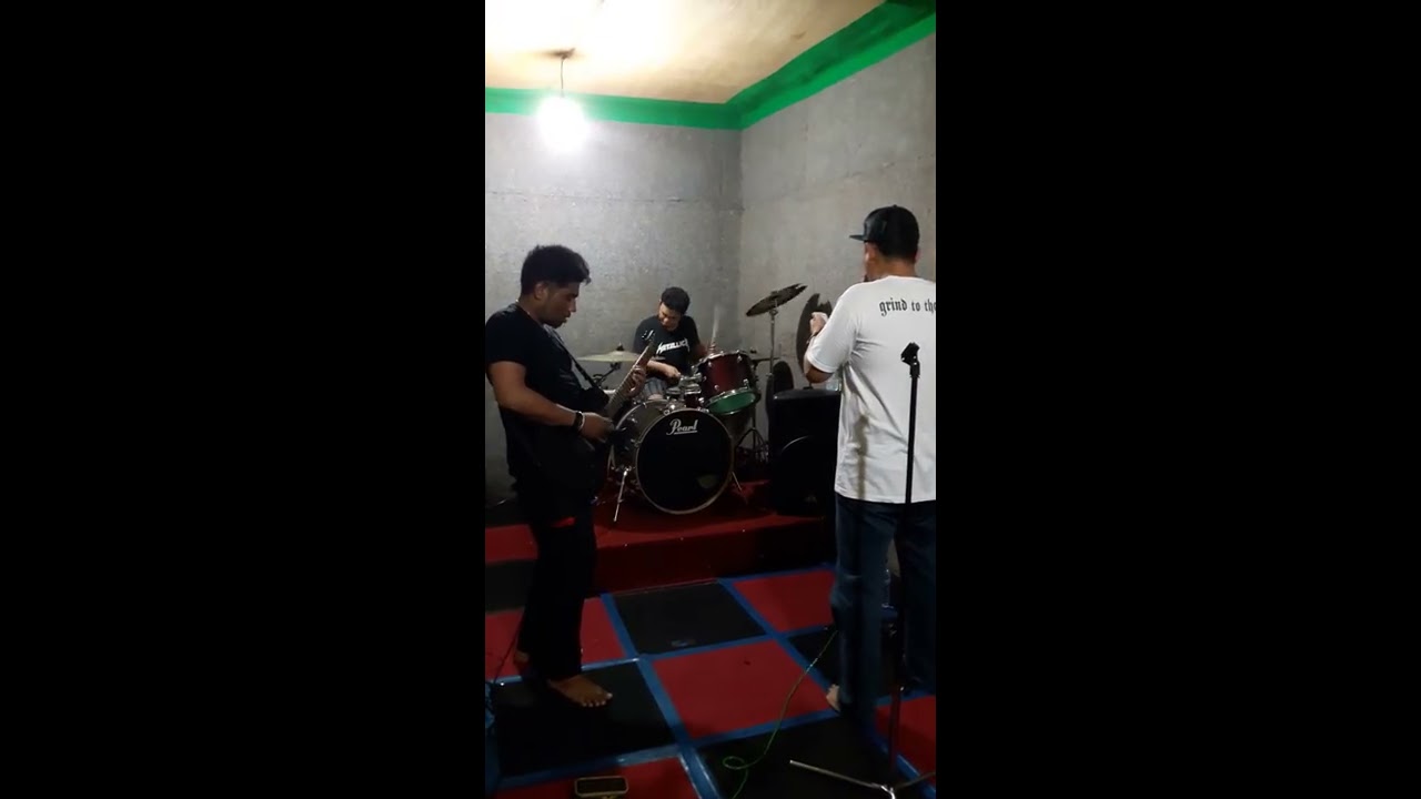 TERNATE SUDENT DEATH - KAPAL PERANG