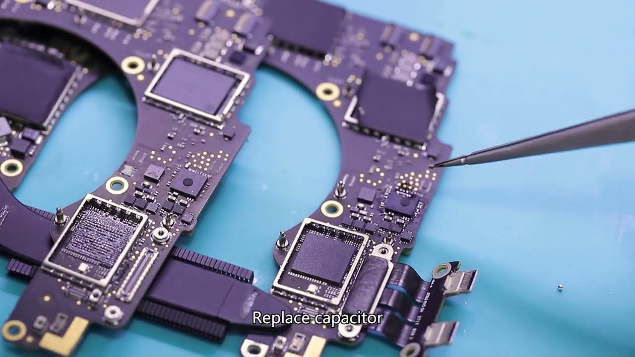 MacBook Pro 13inch short circuit doesn't turn on repair (T2 model A1989)