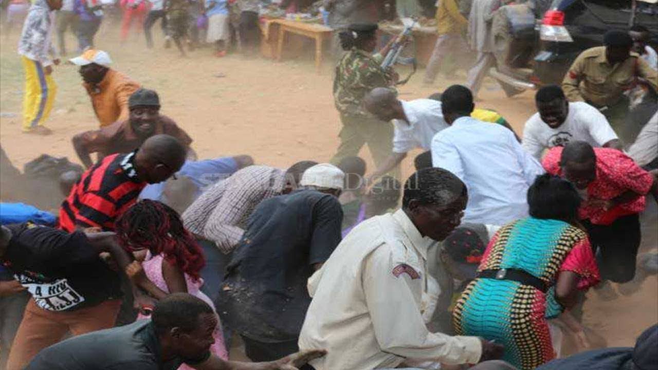 ANGRY SEN SIFUNA SLAPPED MP WALUKE IN BUNGOMA FOR TRYING TO ATTACK AZIMIO LEADERS IN BURIAL