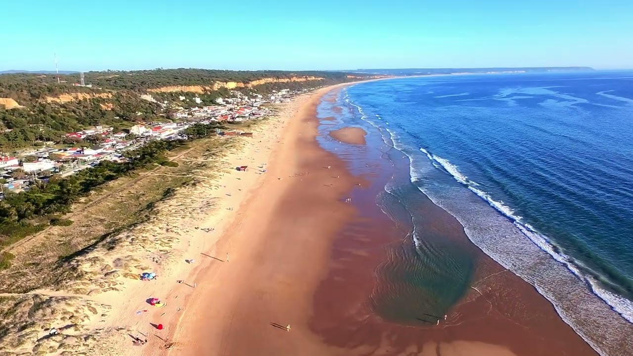 Praia Fonte da Telha (Fonte da Telha - Portugal) [DJI NEO] {27/04/2025}