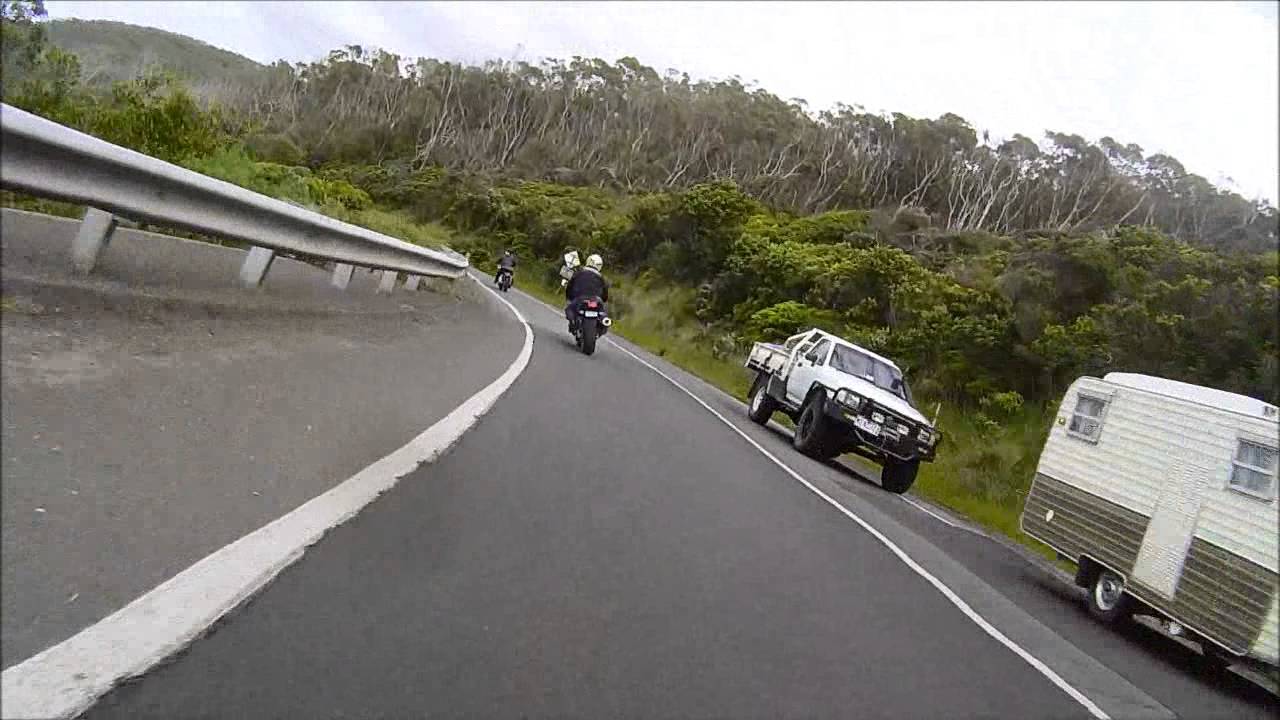 Great Ocean Road Lorne to Apollo Bay Following harley davidson sportster 48 and triumph daytona 600