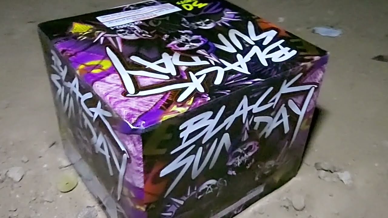 BLACK SUNDAY 500G 30 SHOT CAKE BY OUTLAW PYRO FIREWORKS