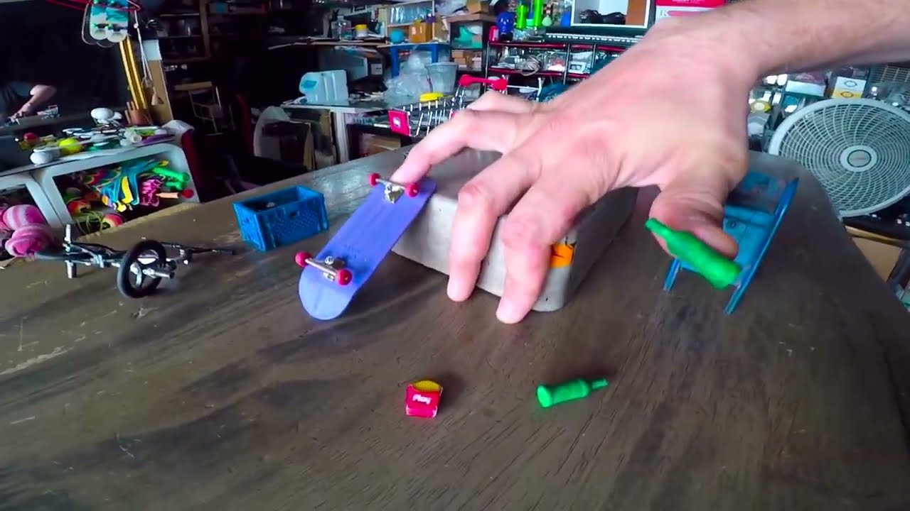 Fingerboarding - 2023 Instagram Collection