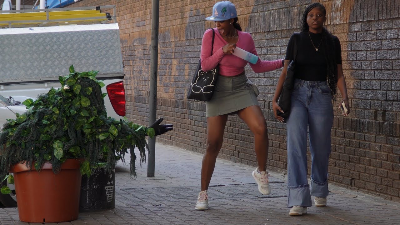 Bushman Prank Left Everyone Insane Screaming And Jumping 😱 😂