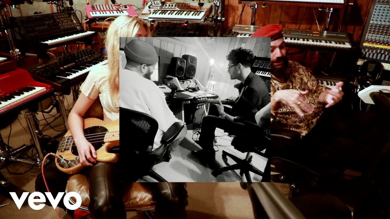 Blu DeTiger, Chromeo - enough 4 u (Lyric Video)