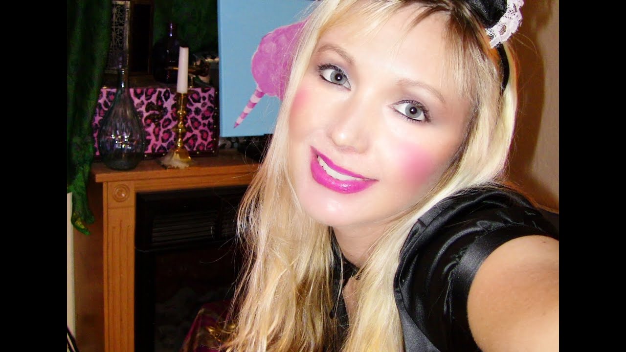 ASMR Femme de Menage French Maid Role Play for Relaxation