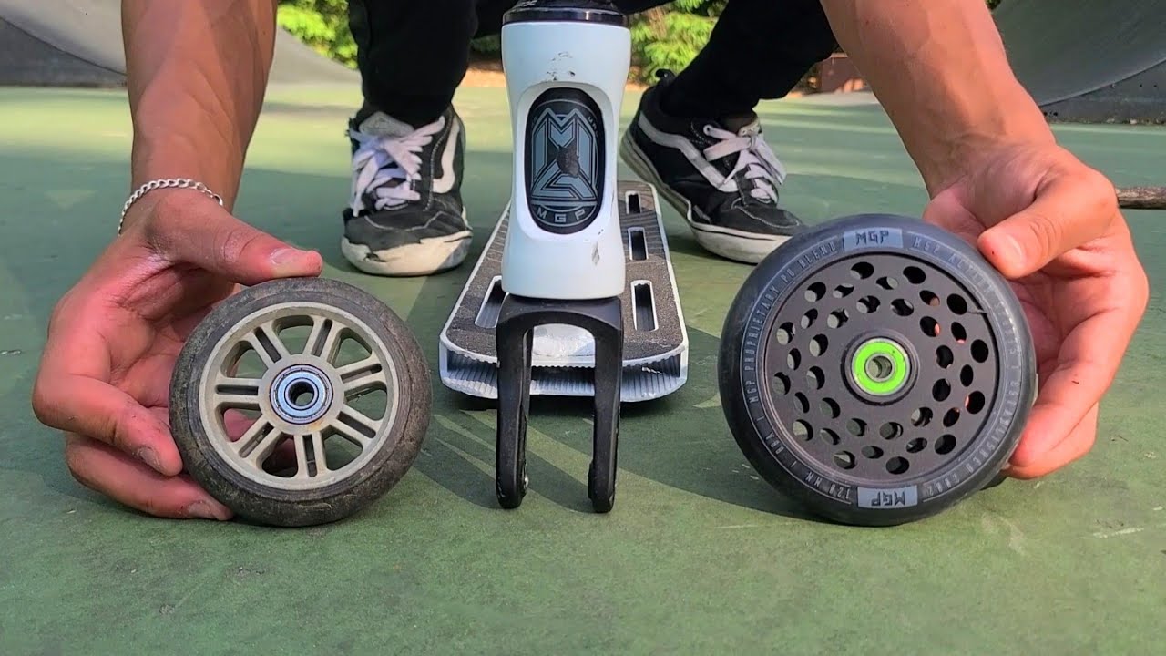 1 DOLLAR VS 100 DOLAR SCOOTER WHEELS!