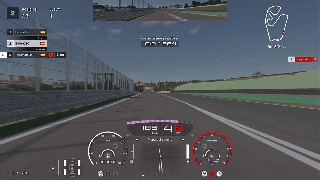 Bonita carrera con dos buenos amigos